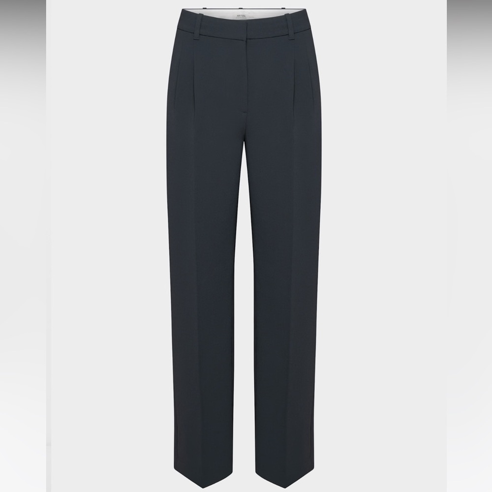 Aritzia Effortless Pants, Bright Navy, Size 00